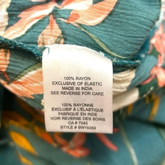 Patrons of Peace Smocked Off The Shoulder Floral Maxi Dress - Picture 9 of 11